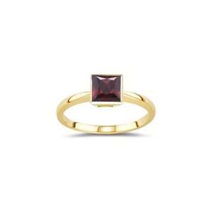  1.26 Cts Garnet Solitaire Ring in 14K Yellow Gold 5.5 