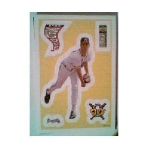    1997 Collectors Choice StickUms #23 Greg Maddux 