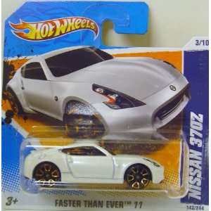  Hot Wheels Nissan 370Z In White: Toys & Games