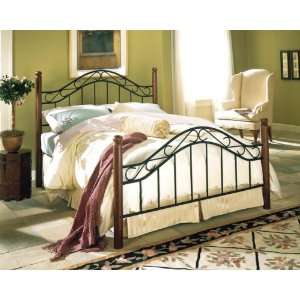   Matte Black/Maple Finish Queen Size Metal Wood Bed