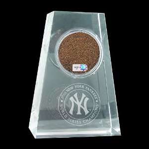  2009 World Series Champions Yankees NY Logo Taper 
