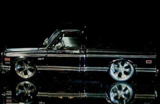 1972 Chevy Cheyenne Pickup DUB CITY Diecast 124 Scale   Black  