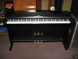Korg C 2000 Electric Piano full size Keyboard 88 keys  