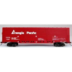    Bachmann Trains Triangle Pacific All Door Box Car: Toys & Games