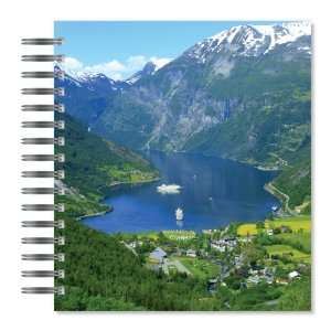 : ECOeverywhere Norway Picture Photo Album, 18 Pages, Holds 72 Photos 