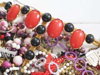 Vintage Jewelry Lot Crafts Parts Junk Repair Chains Bracelets Necklace 