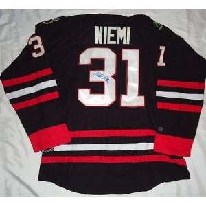 Antti Niemi Signed Uniform   * * W COA   Autographed NHL Jerseys