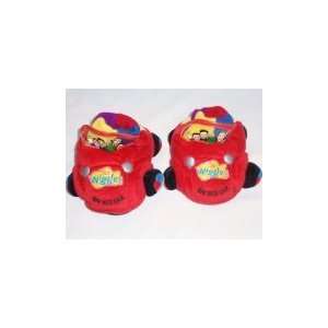  The Wiggles Big Red Car Slippers Size 7 8: Toys & Games