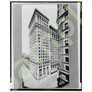   East River Savings Building Broadway & Reade St. 1911