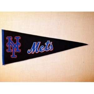   : New York Mets Traditions MLB Baseball Pennant: Sports Collectibles