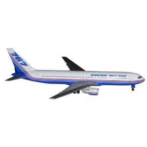  Herpa Boeing House B767 300 1/500 Toys & Games