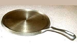 Flat Tortilla Skillet   Pure Cast Iron  