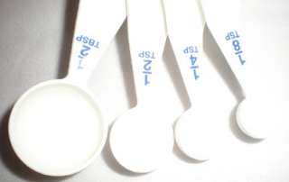 Tupperware Measuring Spoons Set of 4 White Kitchen Gadgets  