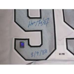  WGA  Wayne Gretzky Signed GREAT TRADE Jersey 61/99: Sports 