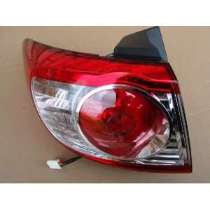   2011 Hyundai Santa Fe Tail Light OEM LH Driver Side Rear Lamp Take Off