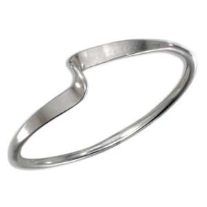    Sterling Silver Wire Ring with Center Twist (size 08) Jewelry