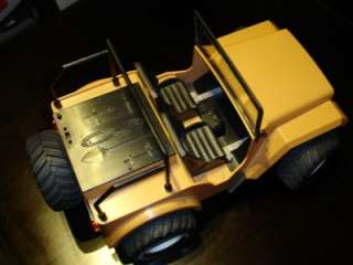   REVELL R/C JEEP Kit GOLDEN EAGLE Cross Car Very Rare Model  