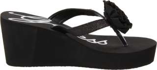   adds dazzle to guess sable thong sandals with a cushy foam bottom