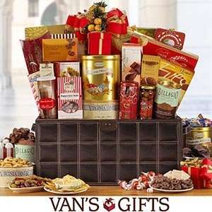 The Big Wow Gift Basket  Grocery & Gourmet Food