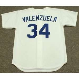  FERNANDO VALENZUELA Los Angeles Dodgers 1981 Majestic 