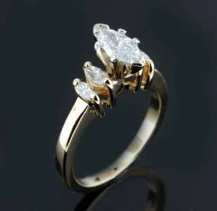   YELLOW GOLD .76 CARAT MARQUISE DIAMOND ENGAGEMENT WEDDING RING  