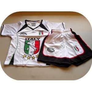: ITALY SOCCER KIDS SETS JERSEY & SHORT SIZE 4 .NEW.EXCELLENT QUALITY 