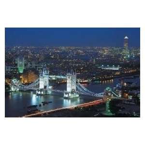  Tower Bridge at Night 1000 Piece Glow in the Dark Puzzle 