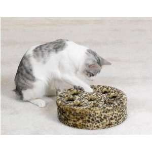  Zanies Leopards Den Kitty Teaser   Puzzle Cat Toy: Pet 