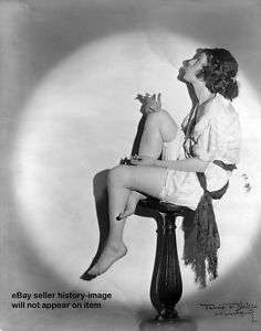1922 WOMAN SMOKING CIGARETTE FEMINIST INT PHOTO  
