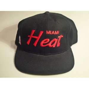  Miami Heat Script Snapback: Sports & Outdoors