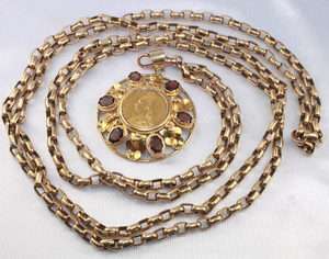 Spectacular 22ct Gold Sovereign Garnet Pendant & Heavy 9ct Gold Chain 