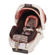 Graco SnugRide Infant Car Seat in Zarafa  
