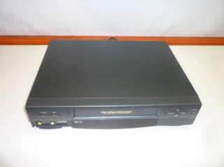 Samsung Model VR5706 DA 4 Head Auto Cleaning VCR VHS  