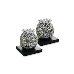  11 Centimeter Pomegranates in Polyresin with Wooden 