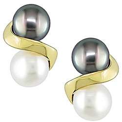 10k Gold Black and White Freshwater Pearl Earrings (5.5 6 mm 