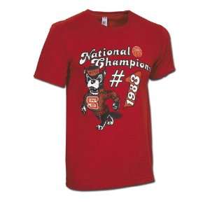   Wolfpack Championship Vintage T Shirt:  Sports & Outdoors