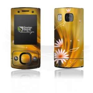  Design Skins for Nokia 6700 Slide   Flower Blur Design 
