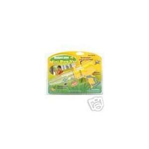  Backyard Safari Mini Bug Vac   Yellow: Toys & Games