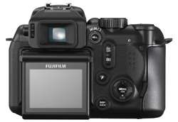 FujiFilm FinePix S9600 Digitalkamera (9 Megapixel, 10,7fach opt. Zoom)
