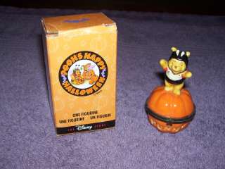 The Disney Store Poohs Happy Halloween Figurine Decoration NEW IN BOX 