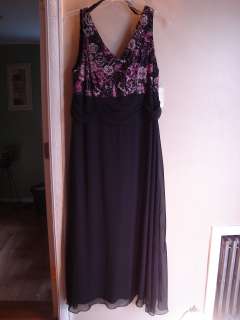   SZ 18 SLEEVELESS PLUS SIZE SPECIAL OCASSION EVENING DRESS GOWN  