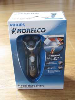 NEW Norelco 7310 Electric Razor Cordless Rechargeable Mens Shaving 