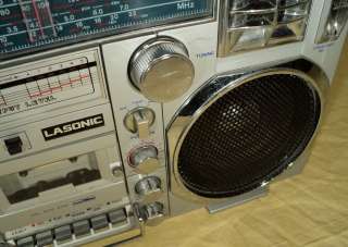 LASONIC TRC 920 AM/FM/SW CASSETTE BOOMBOX  