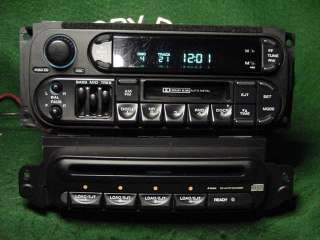 Chrysler Jeep Dodge Cassette Radio + 4 CD changer 02 +  
