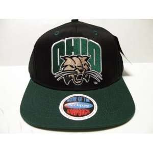   University Bobcats Block Retro Snapback Cap Hat 2 Tone Black Green