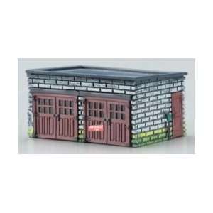  Two Car Garage N Scale Train Building: Toys & Games